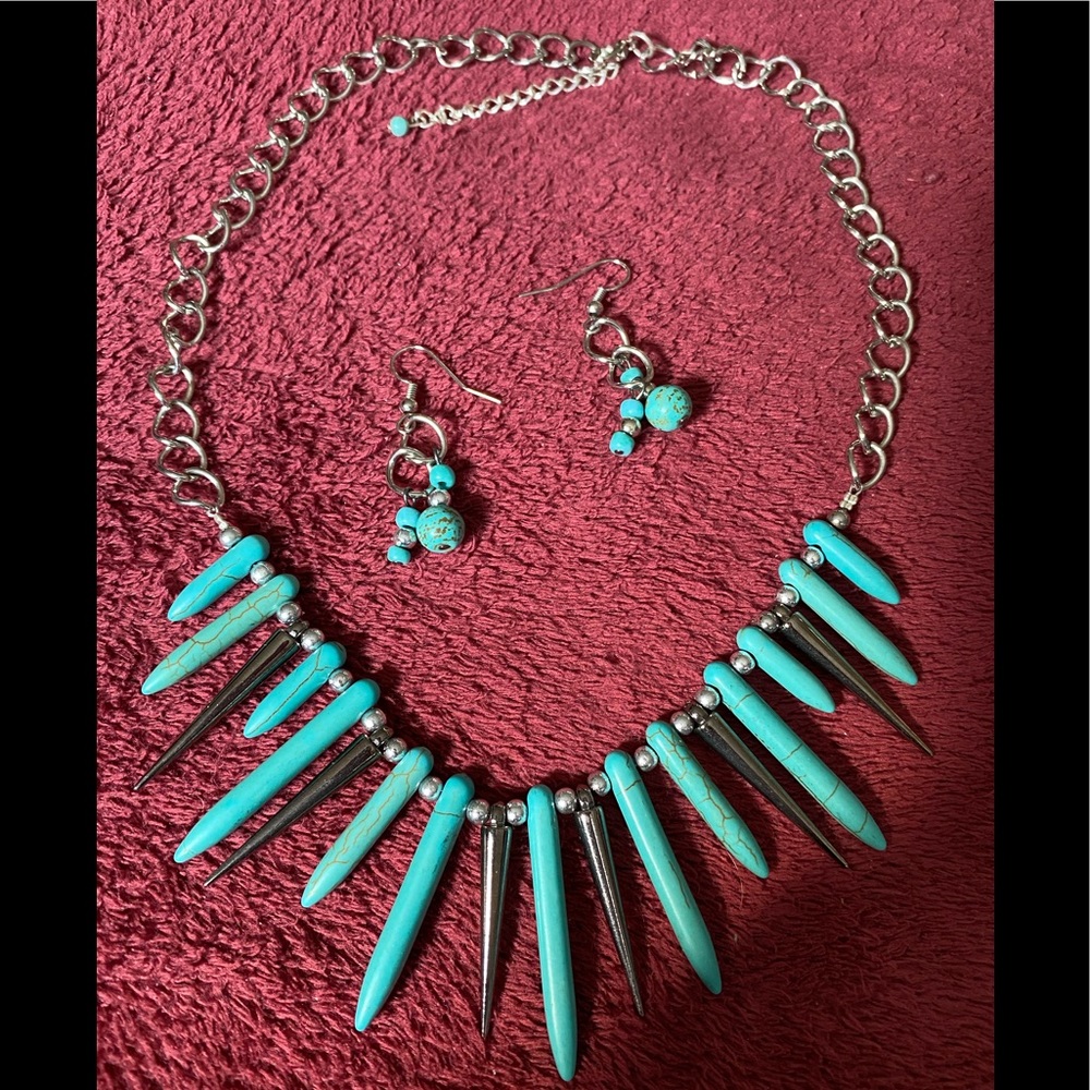 Necklace set